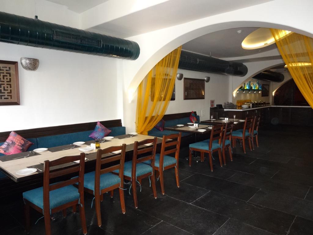 The Purple Leaf Hotels Hyderabad Eksteriør billede