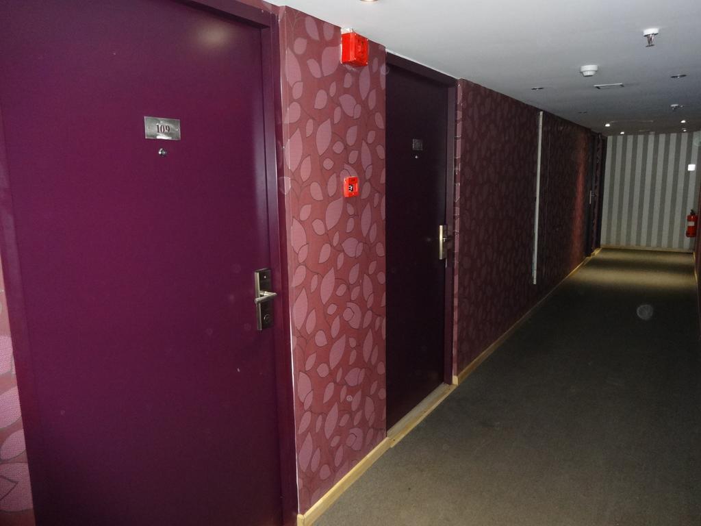 The Purple Leaf Hotels Hyderabad Eksteriør billede