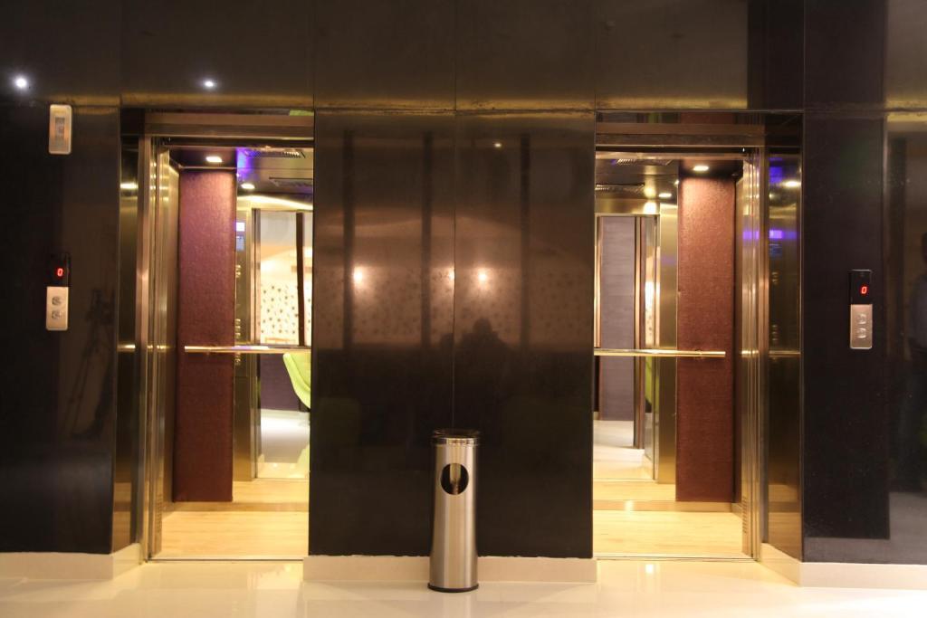 The Purple Leaf Hotels Hyderabad Eksteriør billede